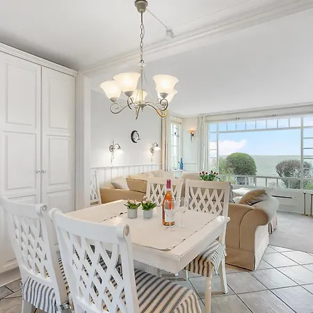 בית נופש Romantic Seaside With Panoramic Views Just 20 Meters From The *
